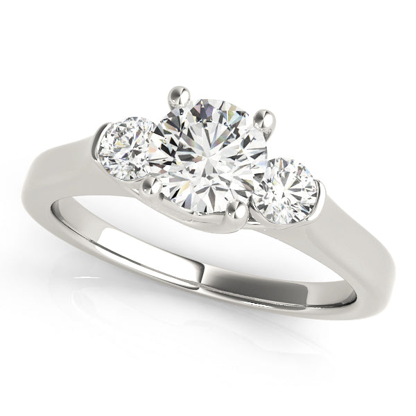 ENGAGEMENT RINGS 3 STONE ROUND