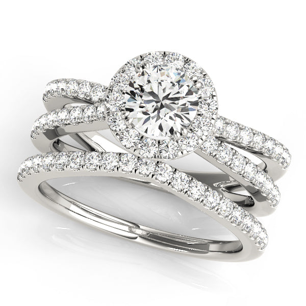 ENGAGEMENT RINGS HALO ROUND