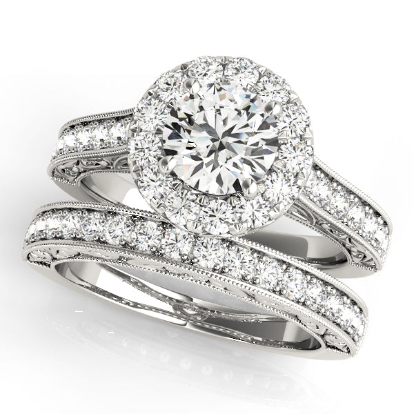 ENGAGEMENT RINGS HALO ROUND