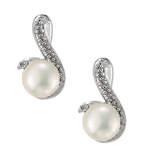 EARRING 6MM PEARL CENTER EARRING Complete per pair.