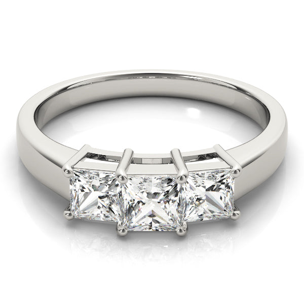 ENGAGEMENT RINGS 3 STONE PRINCESS