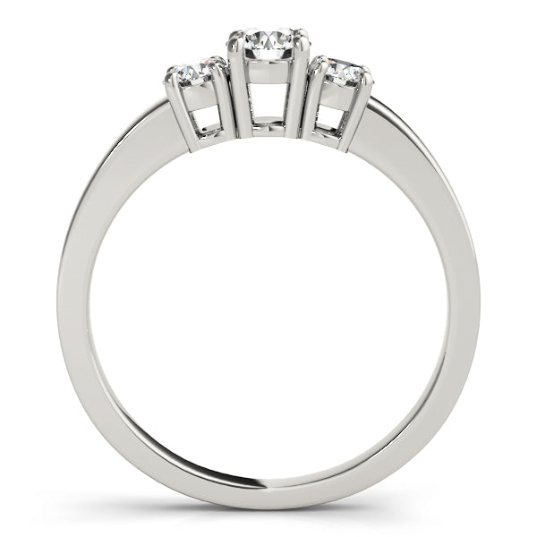 ENGAGEMENT RINGS 3 STONE ROUND