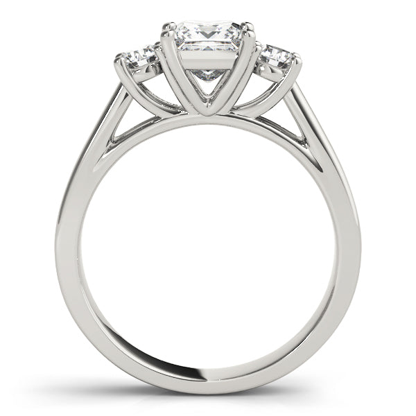 ENGAGEMENT RINGS 3 STONE PRINCESS