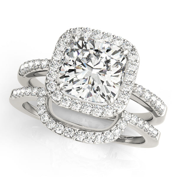 ENGAGEMENT RINGS HALO SQUARE & CUSHION