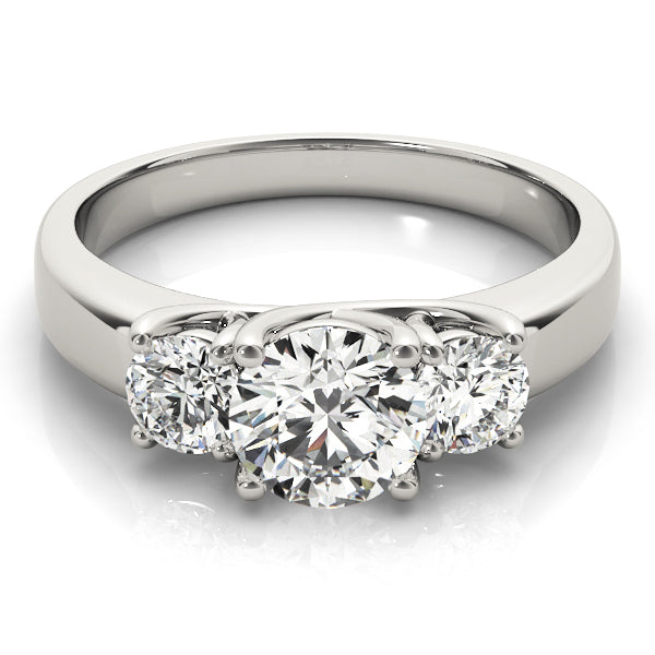 ENGAGEMENT RINGS 3 STONE ROUND