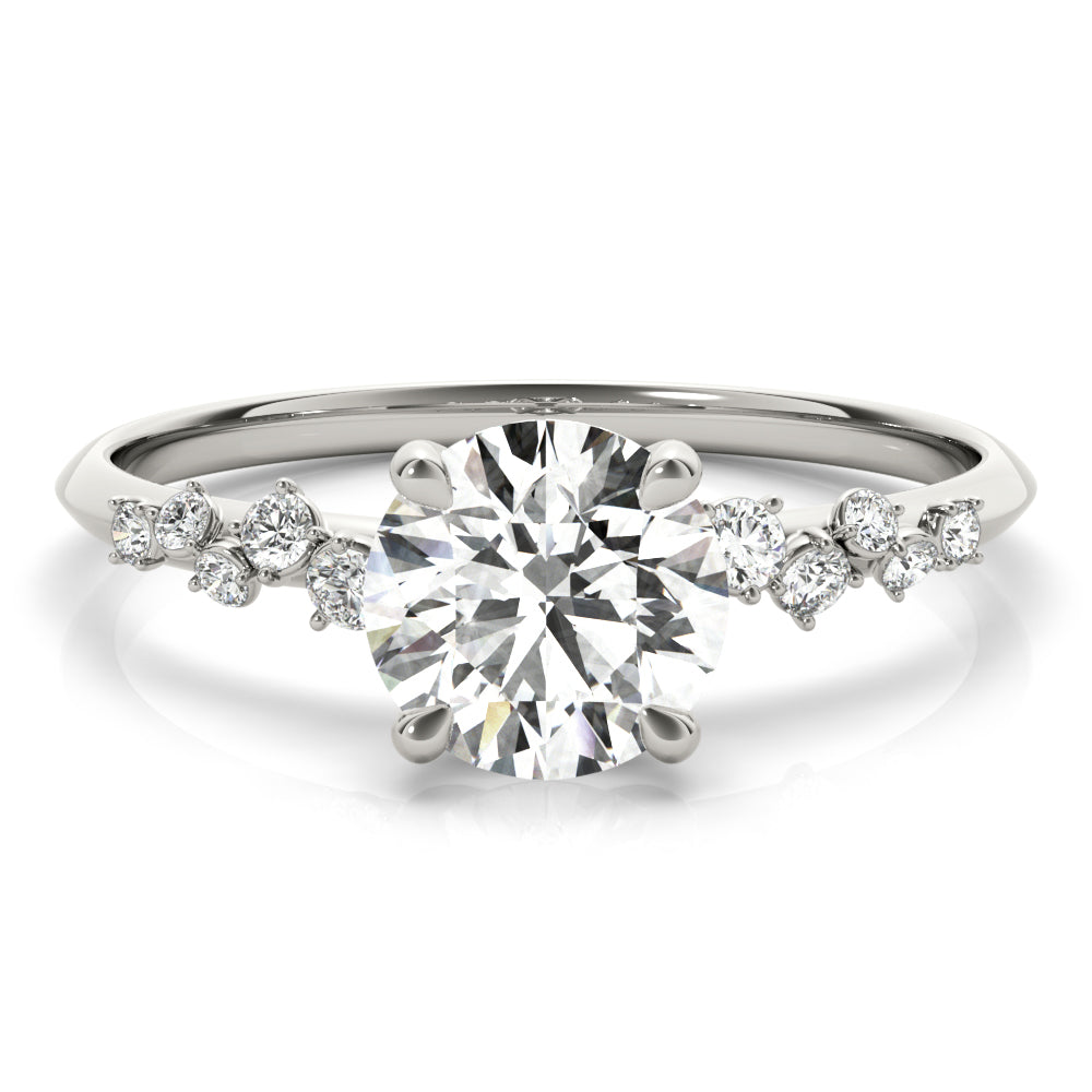 ENGAGEMENT RING ROUND CENTER