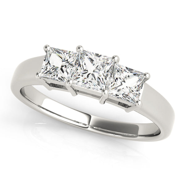 ENGAGEMENT RINGS 3 STONE PRINCESS