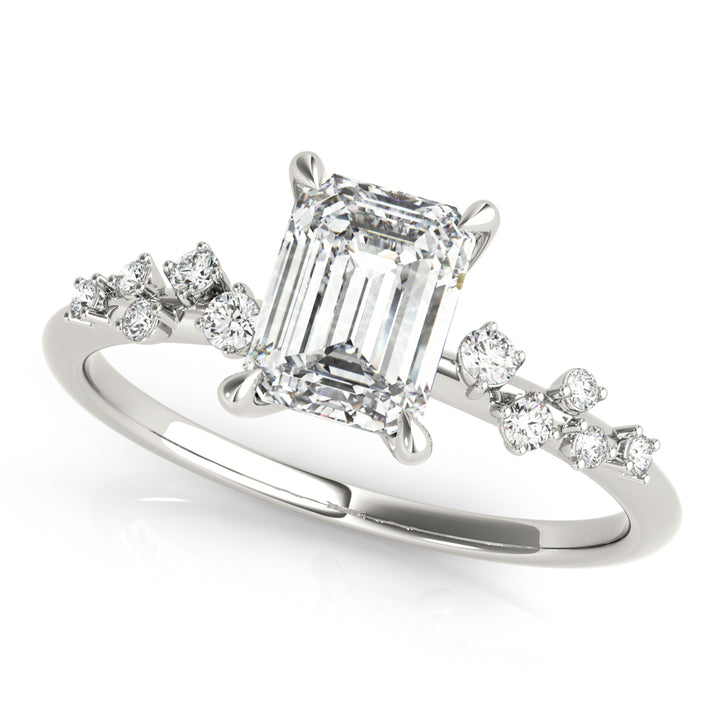 ENGAGEMENT RING EMERALD CUT CENTER